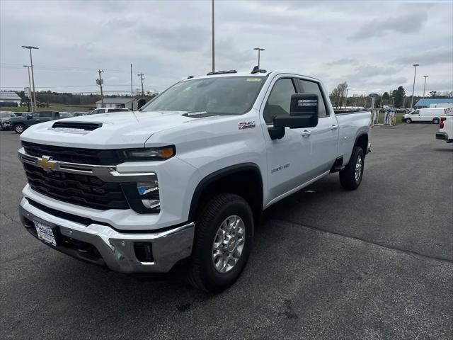 2026 Chevrolet Silverado 3500HD Crew Cab, Long Bed, LT Dual Rear Wheel, RWD
