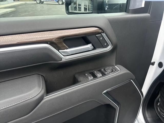 2026 Chevrolet Silverado 3500HD Crew Cab, Long Bed, LT Dual Rear Wheel, RWD