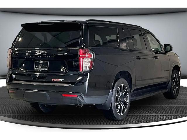 2024 Chevrolet Suburban 4WD RST