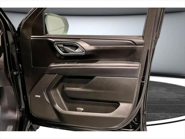 2024 Chevrolet Suburban 4WD RST