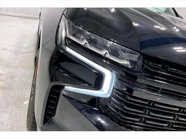 2024 Chevrolet Suburban 4WD RST