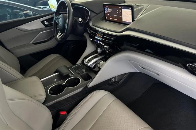 2023 Acura MDX Technology Package