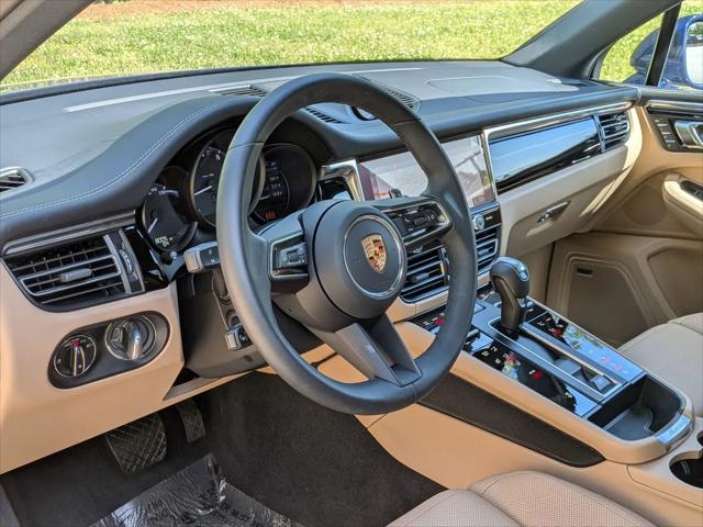 2025 Porsche Macan Macan