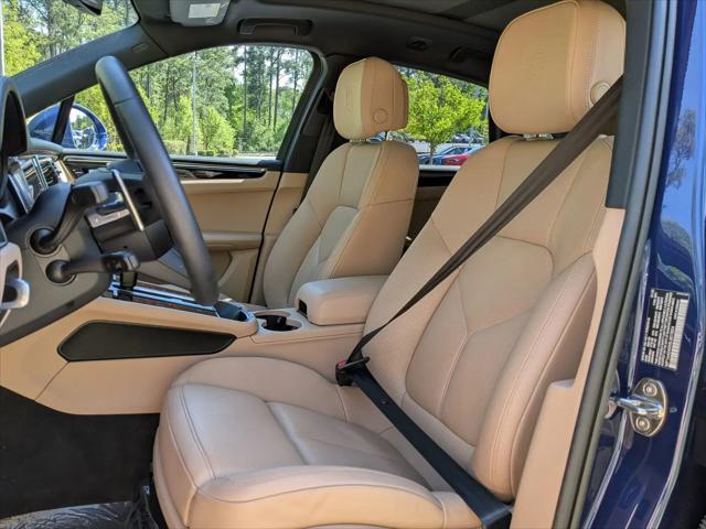2025 Porsche Macan Macan