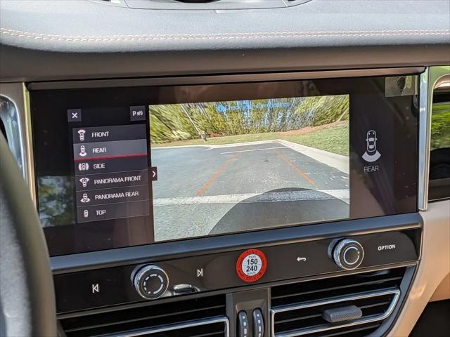 2025 Porsche Macan Macan