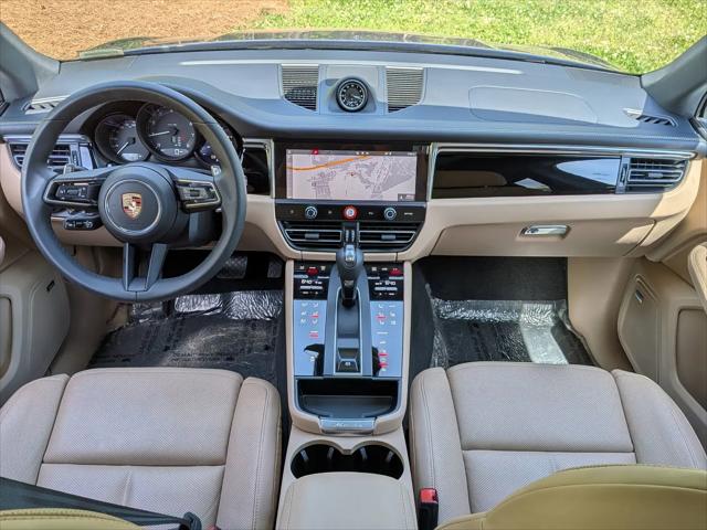 2025 Porsche Macan Macan