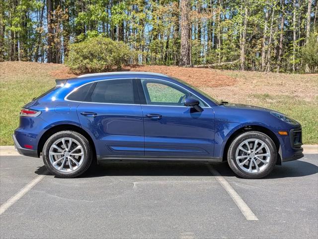 2025 Porsche Macan Macan