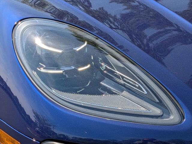 2025 Porsche Macan Macan