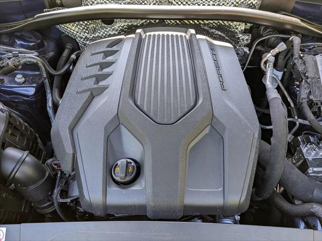 2025 Porsche Macan Macan