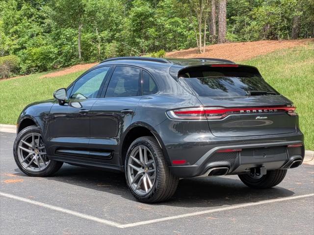 2026 Porsche Macan Macan