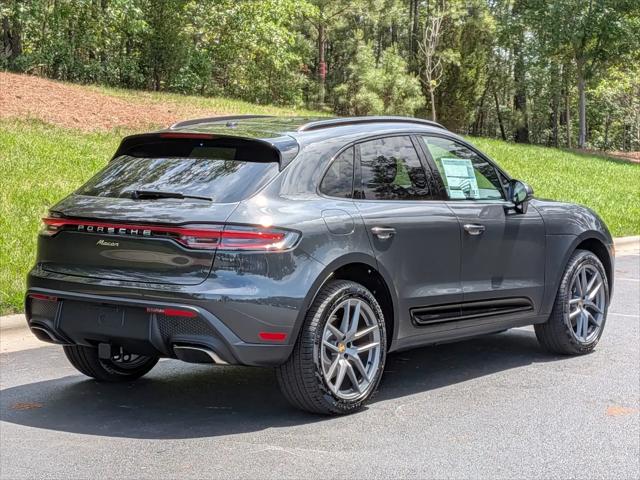 2026 Porsche Macan Macan