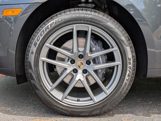 2026 Porsche Macan Macan