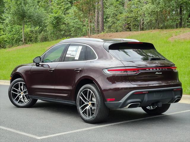 2026 Porsche Macan Macan