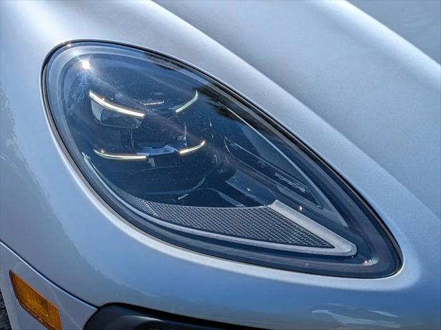 2026 Porsche Macan T