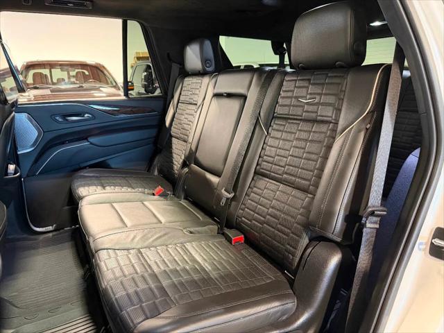 2022 Cadillac Escalade Sport Platinum