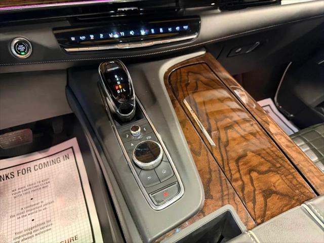 2022 Cadillac Escalade Sport Platinum
