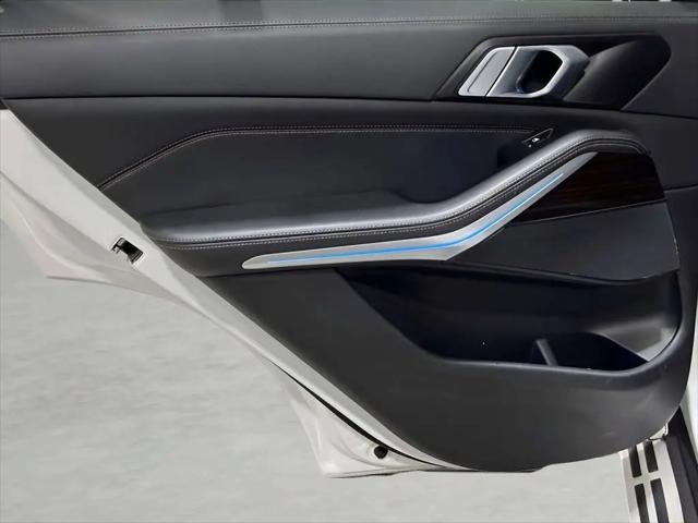 2023 BMW X5 xDrive45e