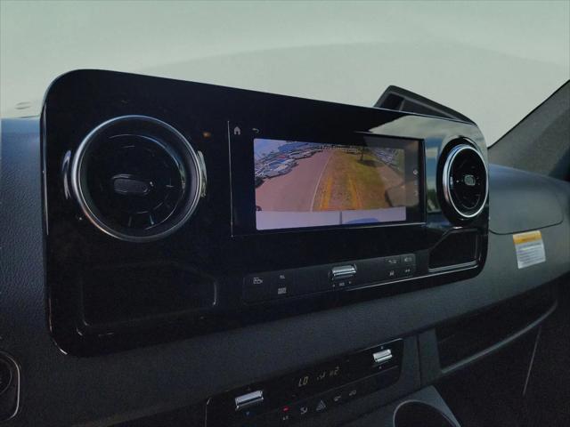 2025 Mercedes-Benz Sprinter 2500 High Roof 4-Cyl Diesel HO