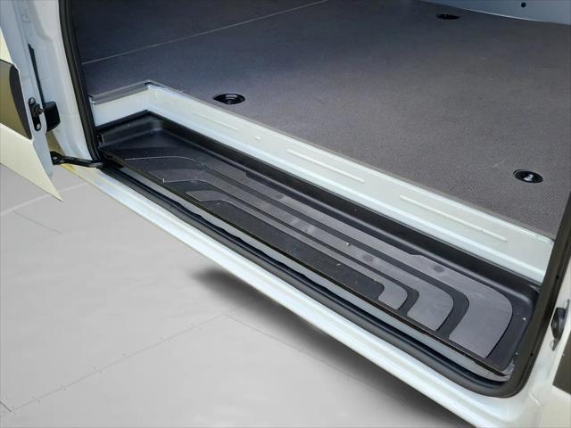 2025 Mercedes-Benz Sprinter 2500 High Roof 4-Cyl Diesel HO