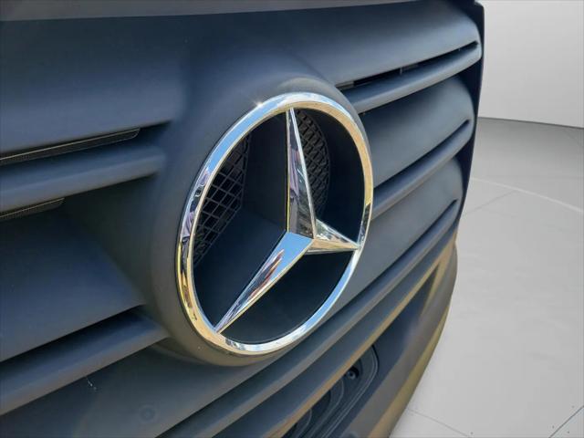 2025 Mercedes-Benz Sprinter 2500 High Roof 4-Cyl Diesel HO
