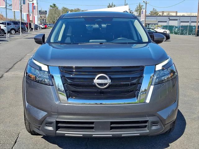 2025 Nissan Pathfinder SV FWD