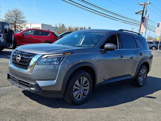 2025 Nissan Pathfinder SV FWD