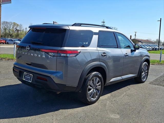 2025 Nissan Pathfinder SV FWD