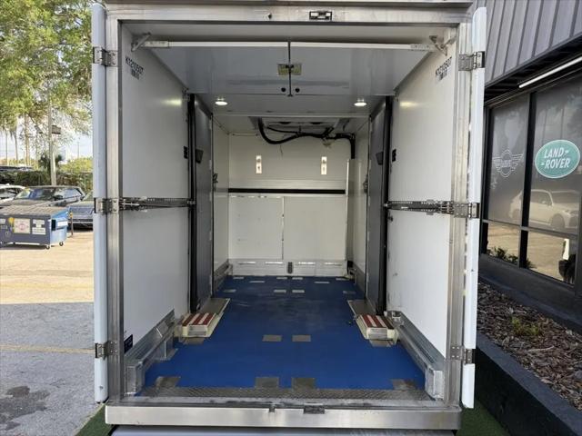 2023 Ford E-350 Cutaway Base