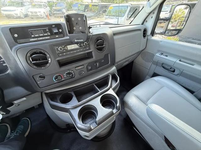 2023 Ford E-350 Cutaway Base