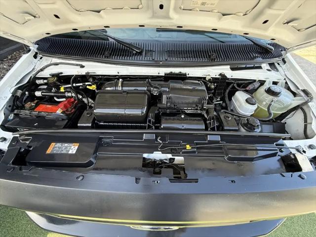 2023 Ford E-350 Cutaway Base