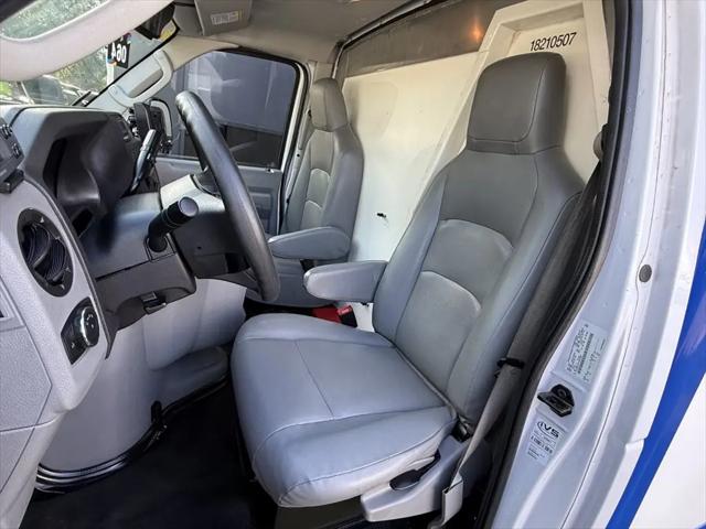 2023 Ford E-350 Cutaway Base