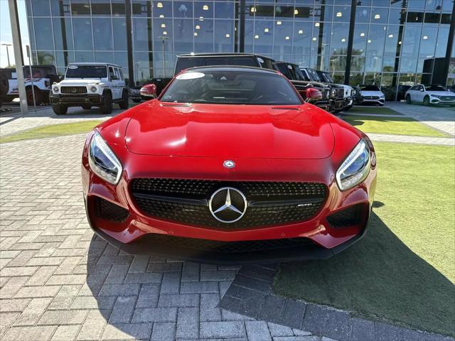 2017 Mercedes-Benz AMG GT Standard