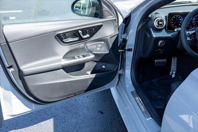 2026 Mercedes-Benz C-CLASS C 300 C 300