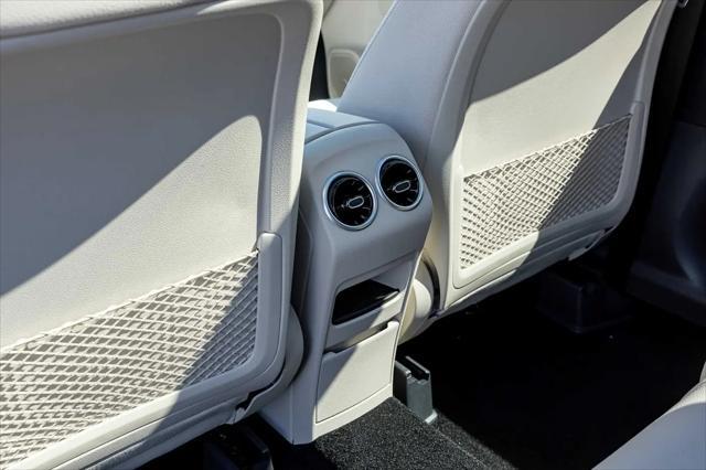 2026 Mercedes-Benz GLB 4MATIC