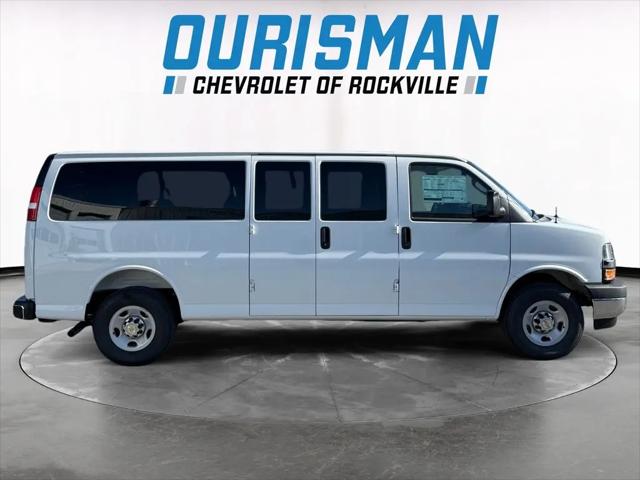 2026 Chevrolet Express Passenger 3500 Extended Wheelbase, LT, RWD