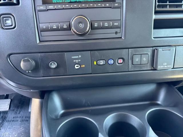 2026 Chevrolet Express Passenger 3500 Extended Wheelbase, LT, RWD