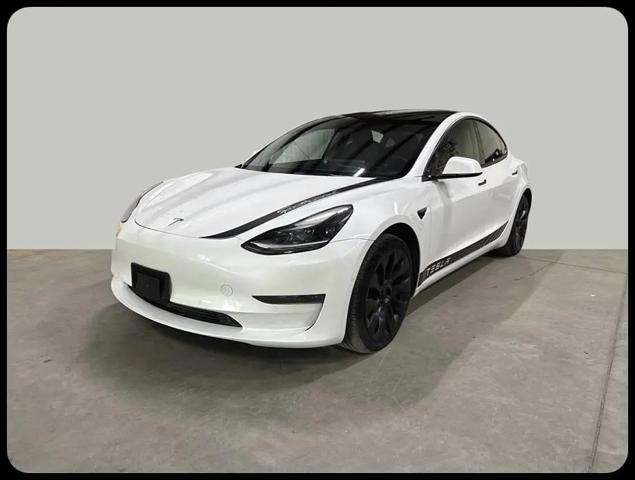 2022 Tesla Model 3 Rear-Wheel Drive