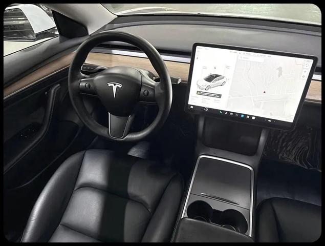 2022 Tesla Model 3 Rear-Wheel Drive