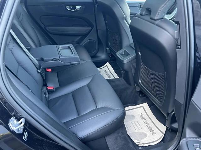 2021 Volvo XC60 T5 Momentum