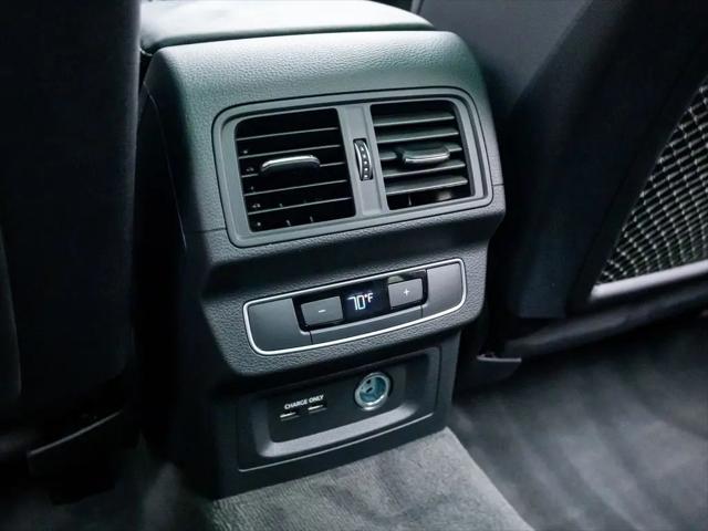 2023 Audi SQ5 Premium Plus TFSI quattro Tiptronic