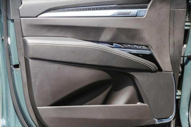 2025 Cadillac Escalade ESV V-Series