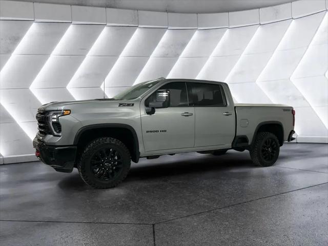 2025 Chevrolet Silverado 2500HD 4WD Crew Cab Standard Bed LTZ