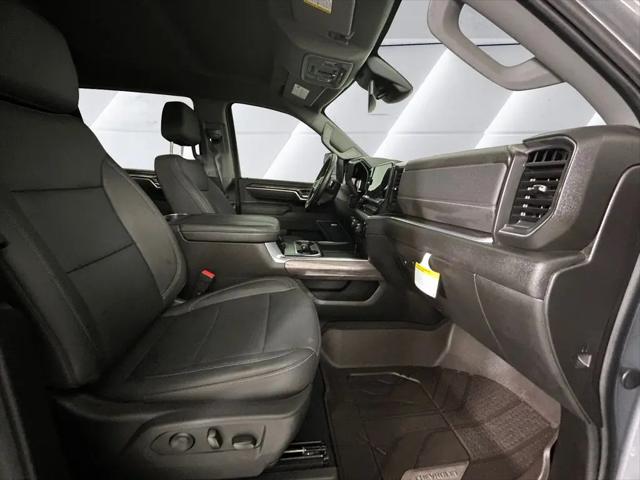 2025 Chevrolet Silverado 2500HD 4WD Crew Cab Standard Bed LTZ