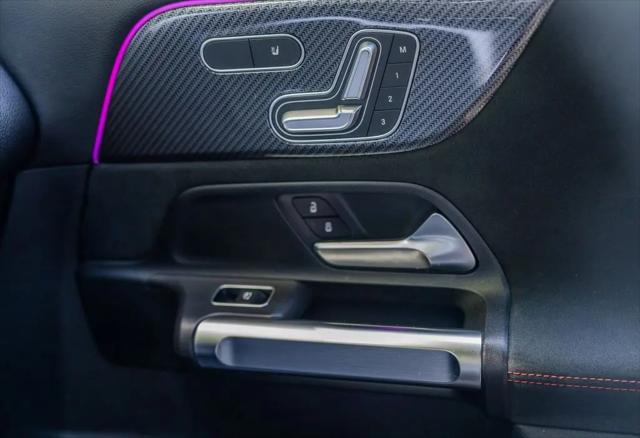 2024 Mercedes-Benz GLB GLB 250