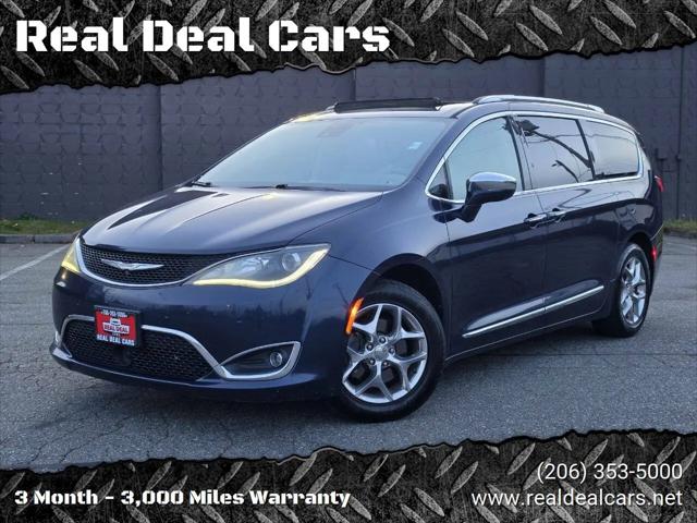 2017 Chrysler Pacifica Limited for sale in Everett, WA