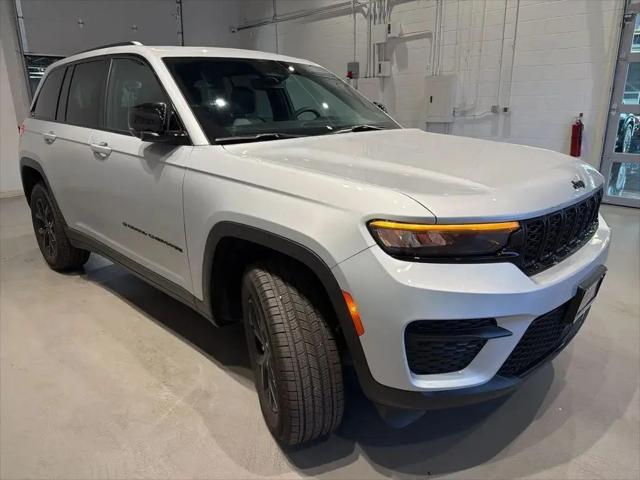 2024 Jeep Grand Cherokee Altitude X 4x4