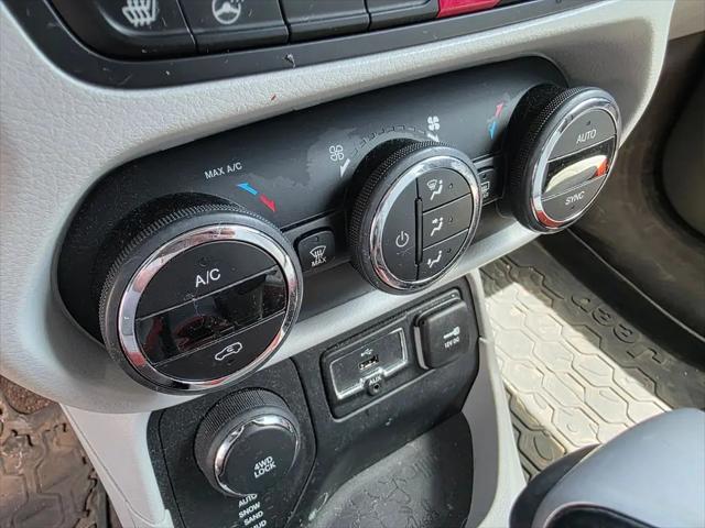 2016 Jeep Renegade Limited