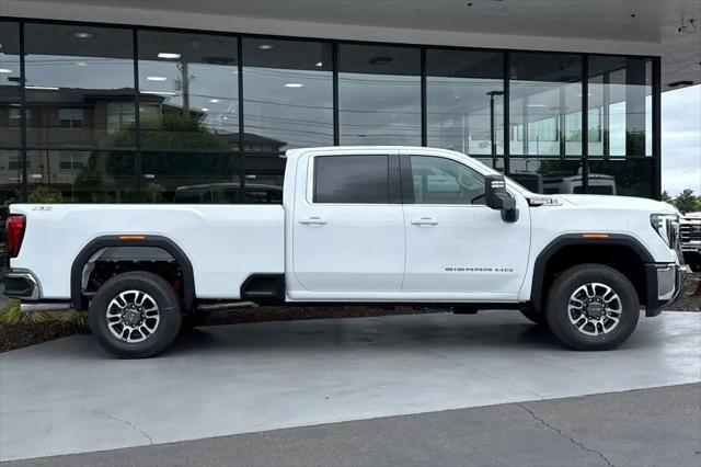 2026 GMC Sierra 3500HD Crew Cab, Long Bed, SLE Dual Rear Wheel, 4WD