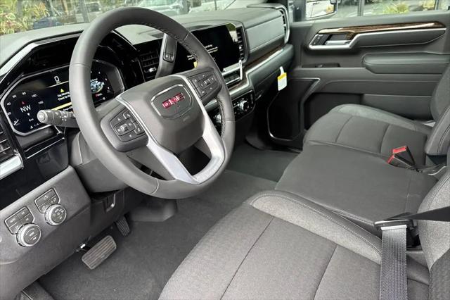 2026 GMC Sierra 3500HD Crew Cab, Long Bed, SLE Dual Rear Wheel, 4WD