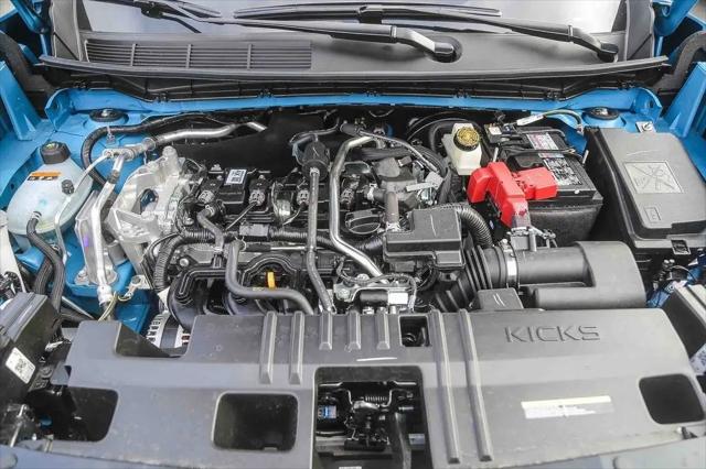 2026 Nissan Kicks SR